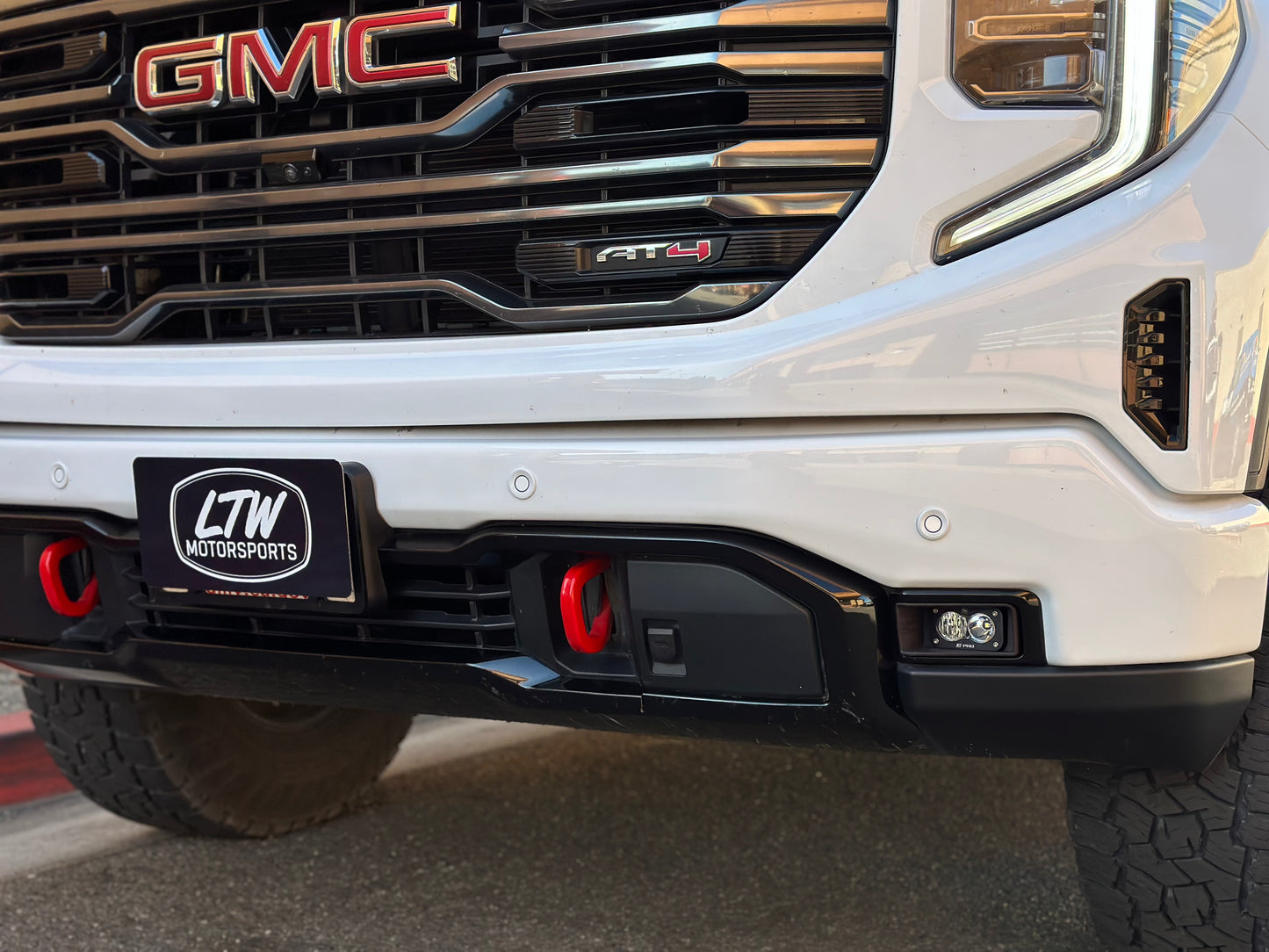 2022+ GMC Sierra 1500 Fog Light Kit with Baja Designs S2 Lights