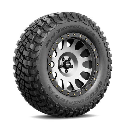 BFGoodrich Mud-Terrain T/A KM3 7.50R16 116/112Q